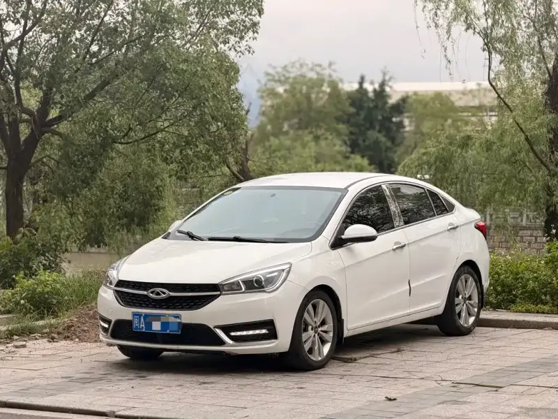 Chery Arrizo 5