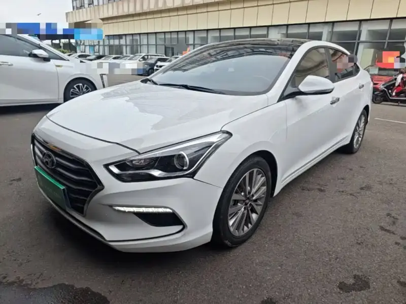 Hyundai Mistra