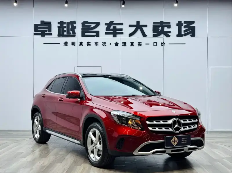 Mercedes-Benz GLA