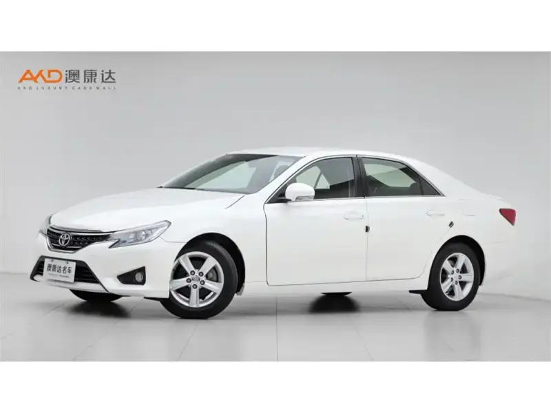 Toyota Reiz