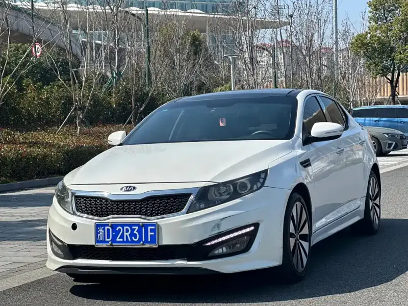 Kia K5