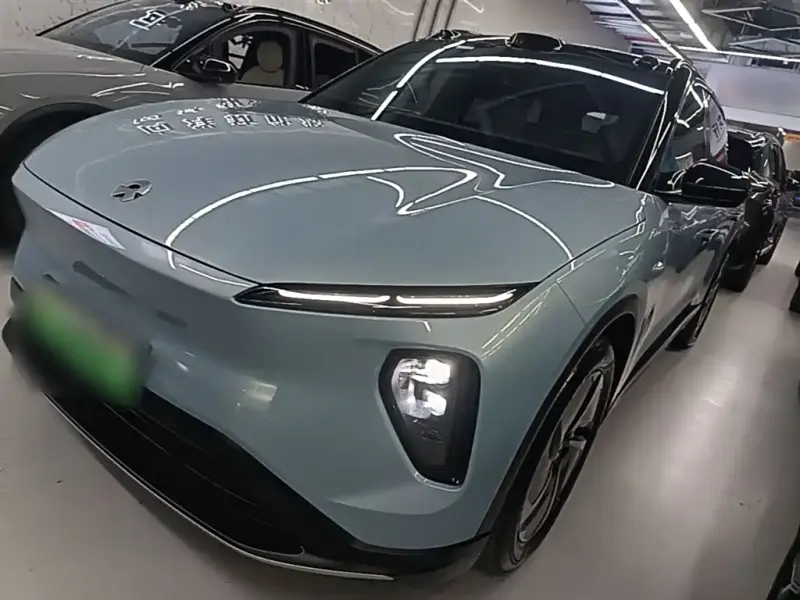 NIO ES6