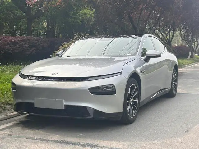 XPeng P7