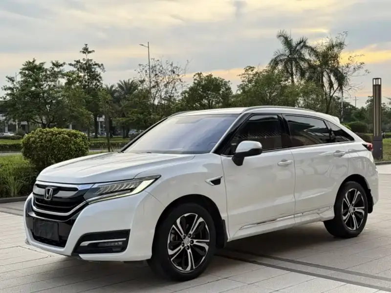 Honda UR-V