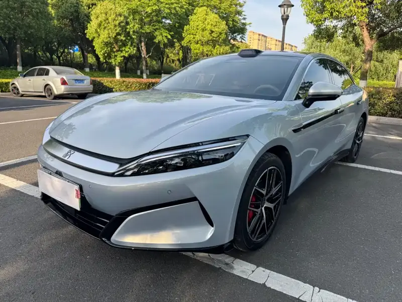 BYD Han L