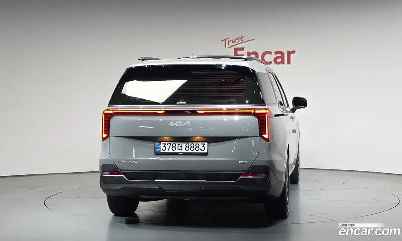 Kia Carnival (Canival)