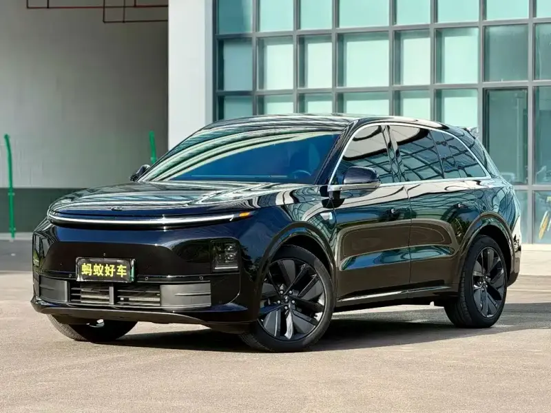 Li Auto L6