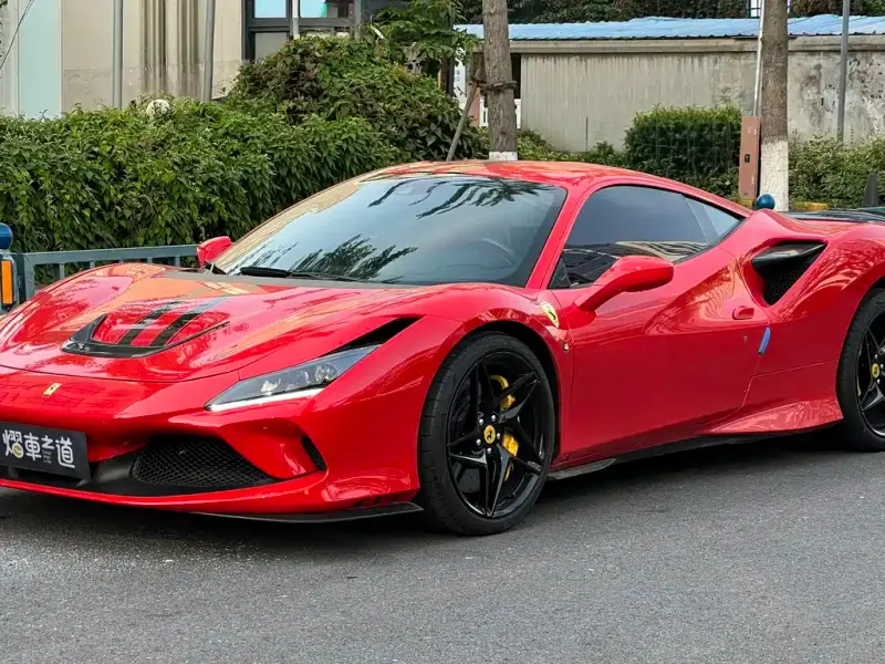 Ferrari F8