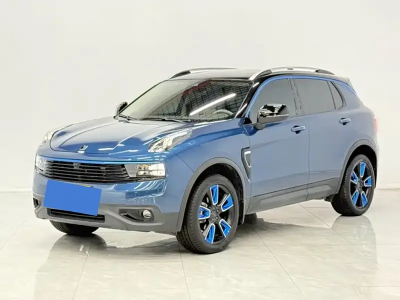 Lynk & Co 01