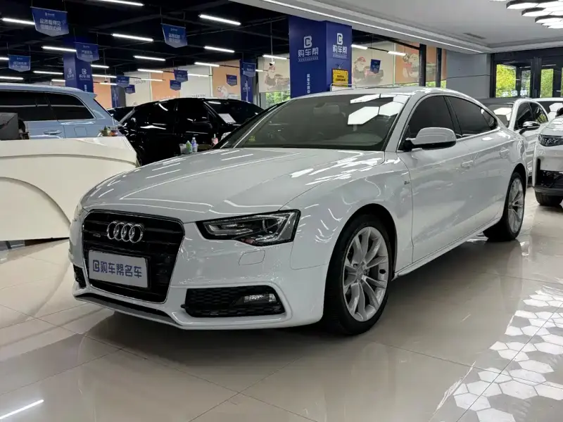 Audi A5 (Import)