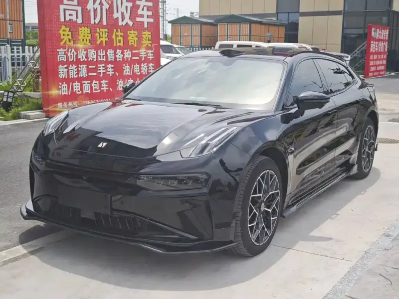 Zeekr 001