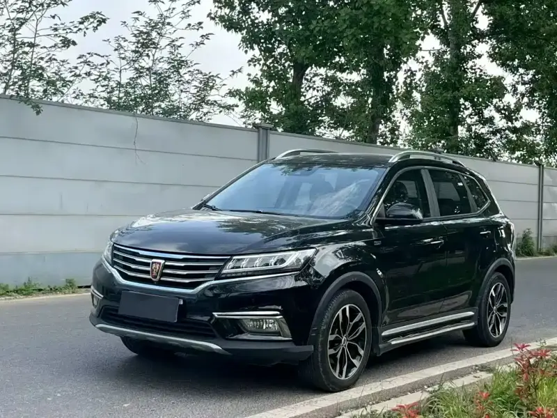 Roewe MG HS (RX5)
