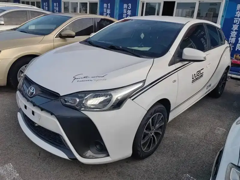 Toyota Yaris L
