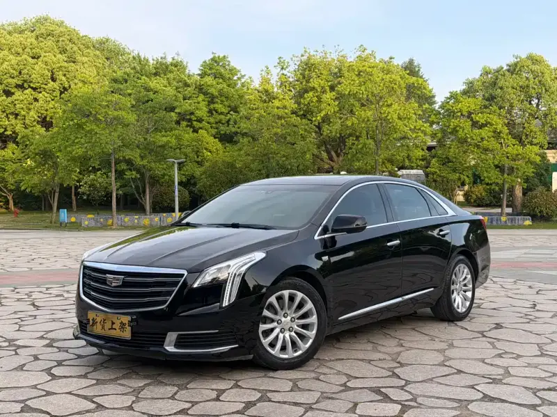 Cadillac XTS