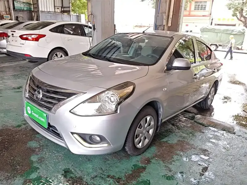 Nissan Sunny
