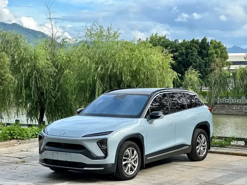 NIO ES6