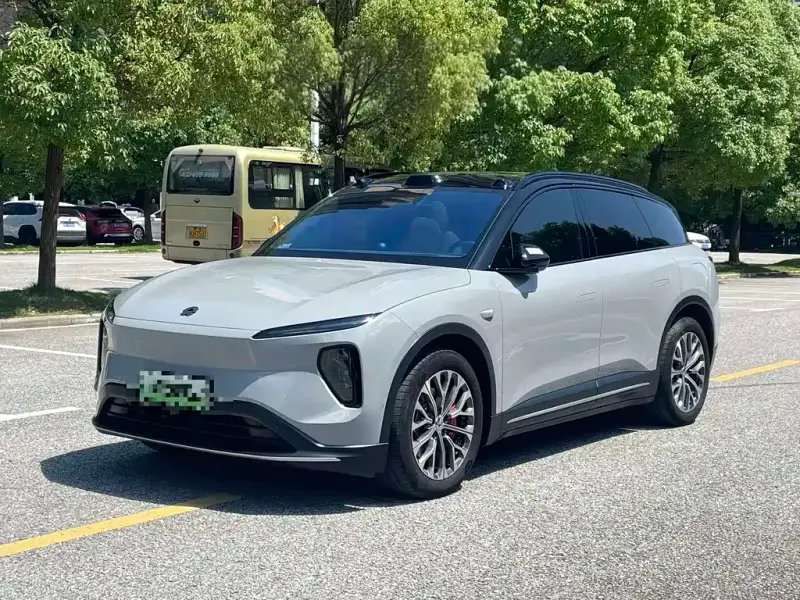 NIO ES6