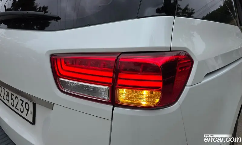 Kia Carnival (Canival)