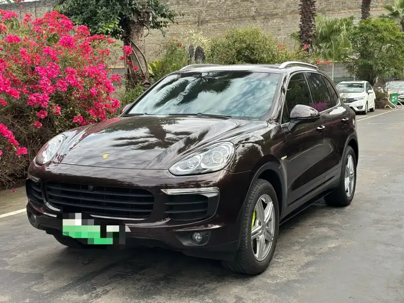 Porsche Cayenne Hybrid