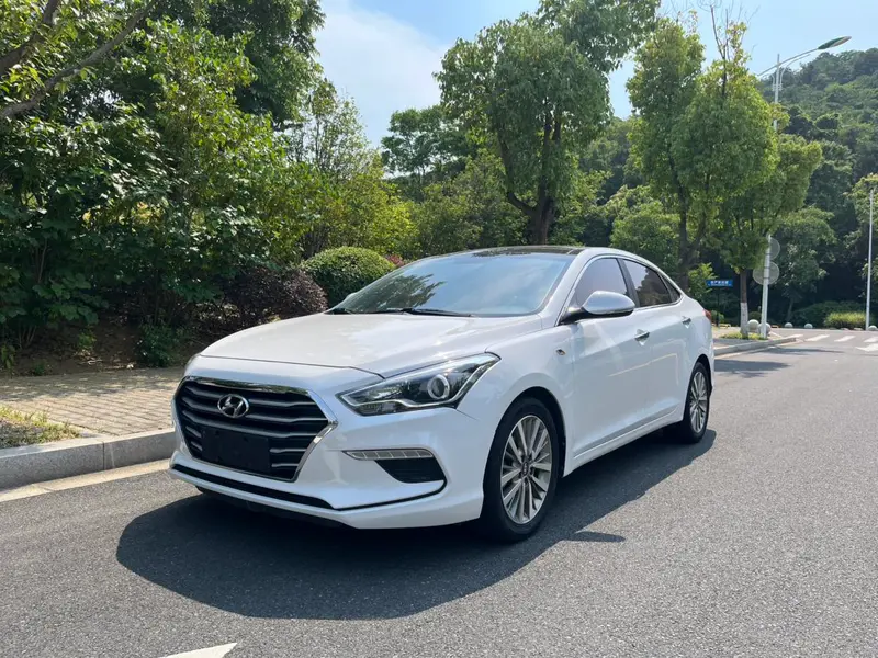 Hyundai Mistra