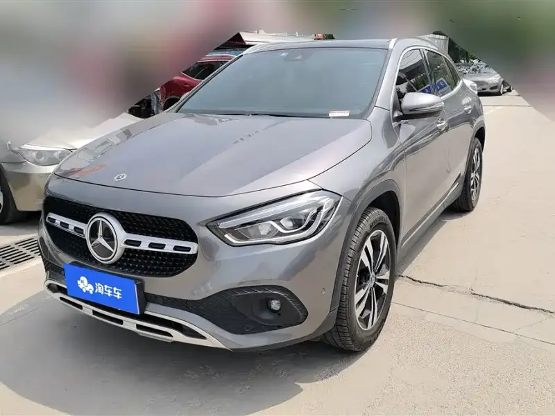 Mercedes-Benz GLA