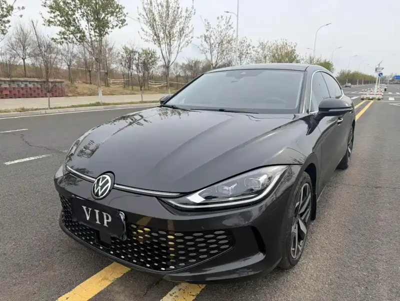Volkswagen Lamando