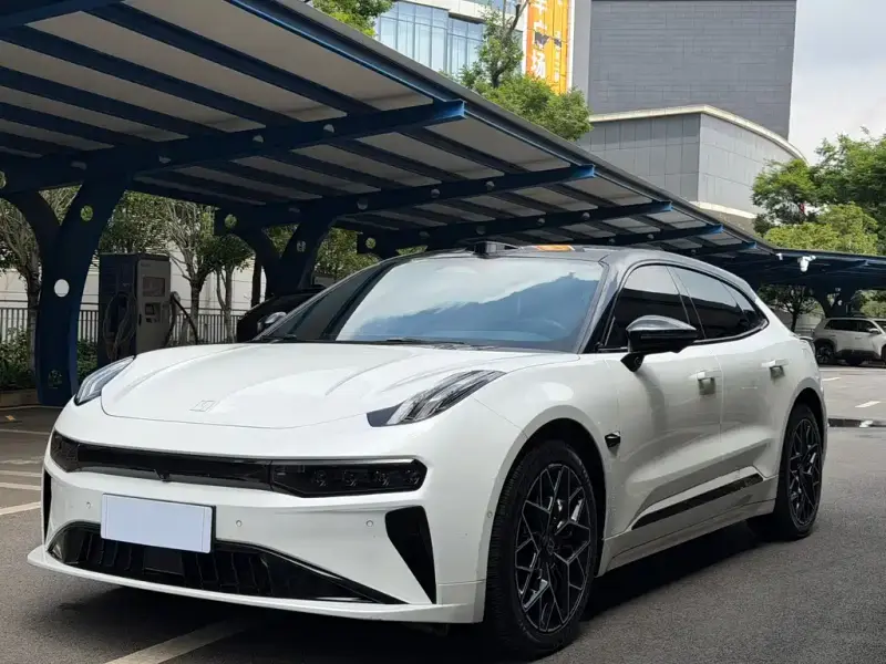 Zeekr 001