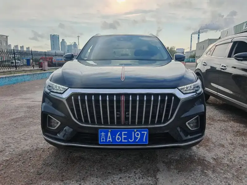 Hongqi HS5
