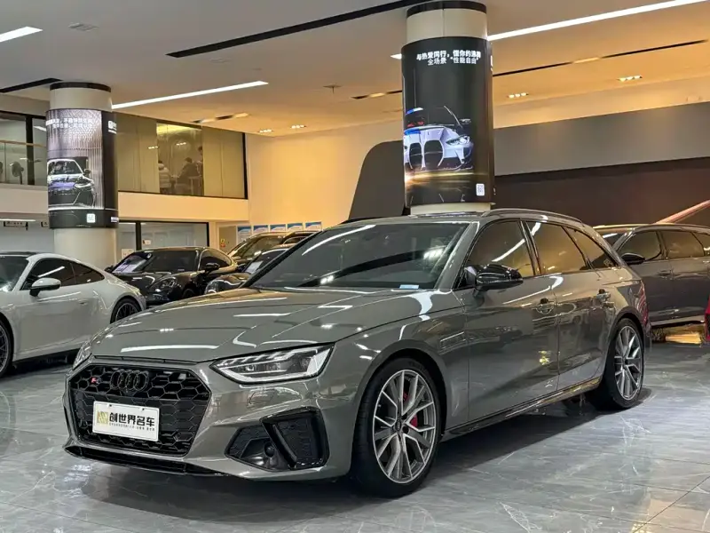 Audi S4