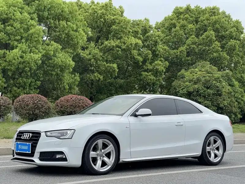 Audi A5 (Import)