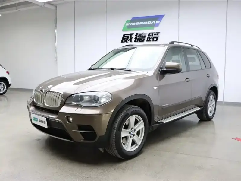 BMW X5 (Import)