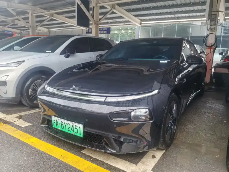 XPeng P7