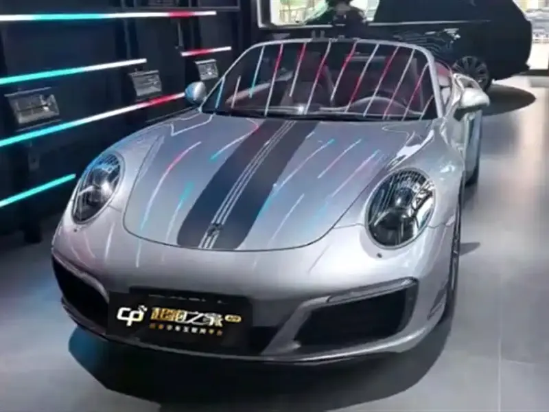 Porsche 911