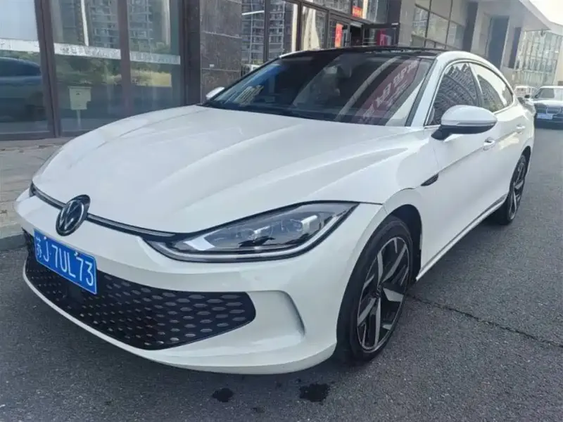Volkswagen Lamando