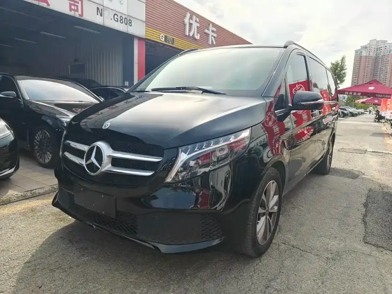 Mercedes-Benz V-Class