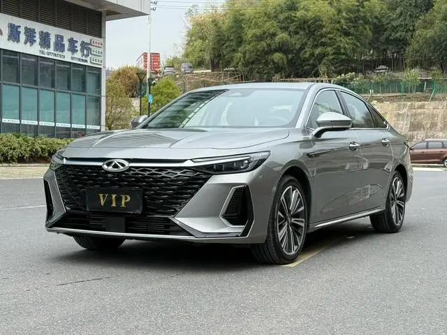 Chery Arrizo 8