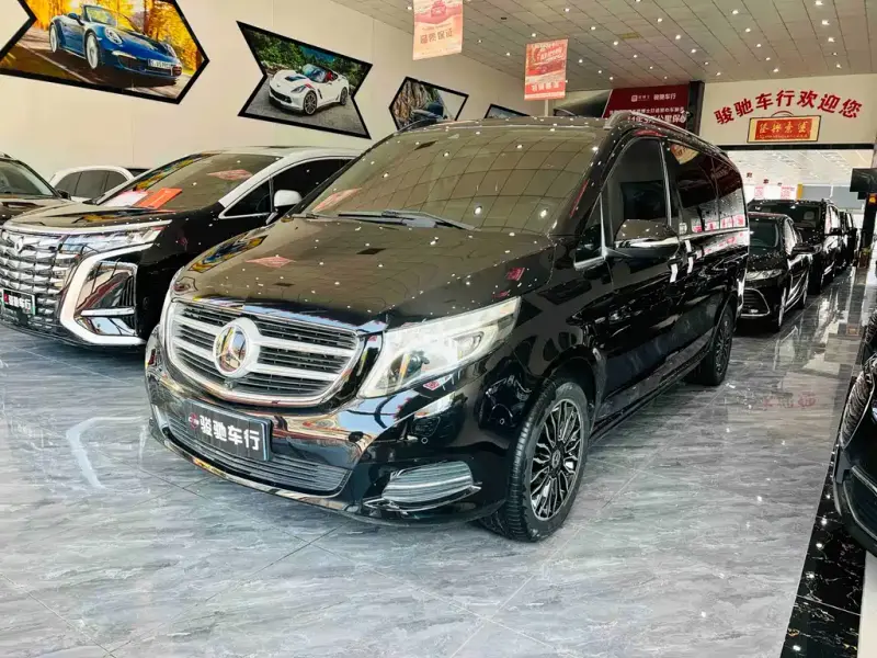 Mercedes-Benz V-Class