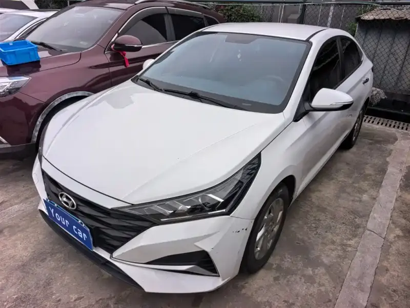 Hyundai Verna