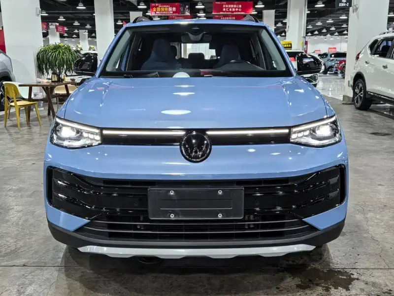 Volkswagen Tharu