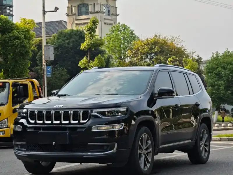 Jeep Grand Commander