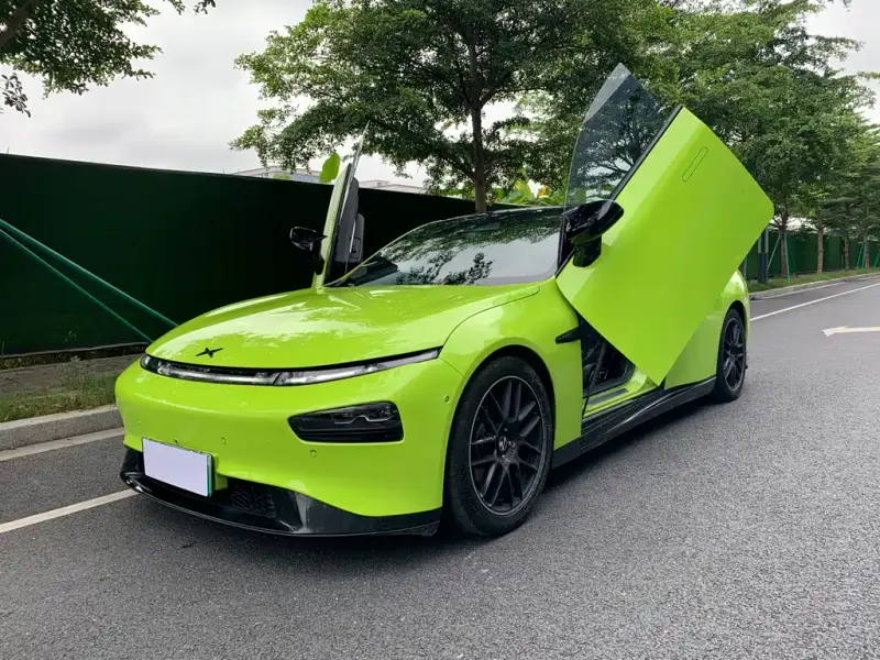 XPeng P7