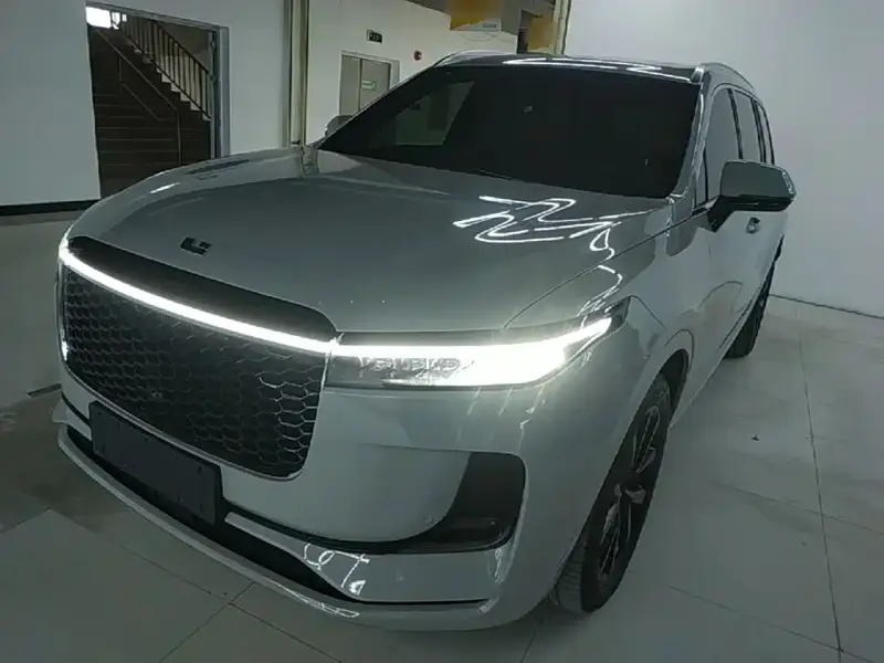 Li Auto ONE