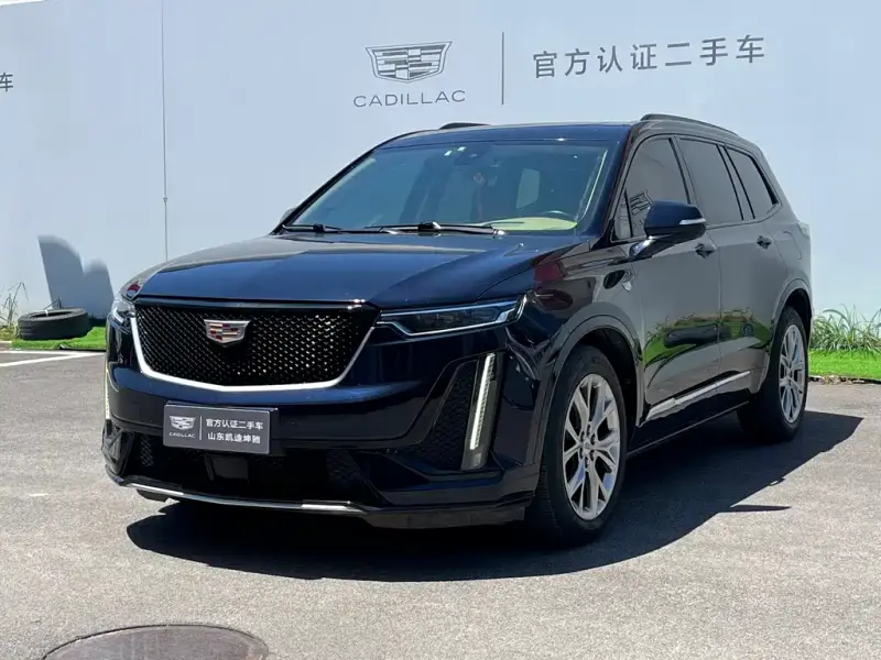 Cadillac XT6