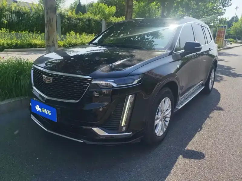 Cadillac XT6