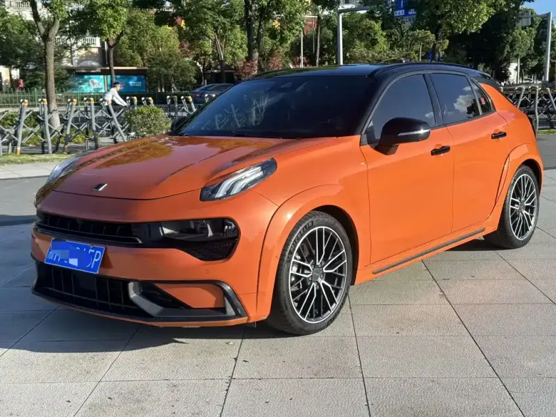 Lynk & Co 02 Hatchback