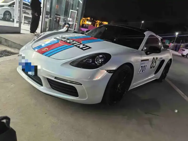 Porsche 718