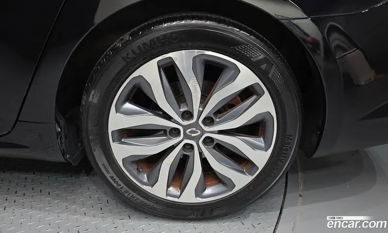 Renault-KoreaSamsung Talisman (SM6)