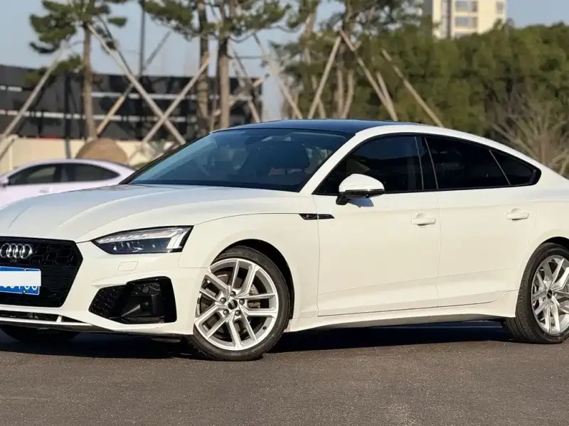 Audi A5 (Import)