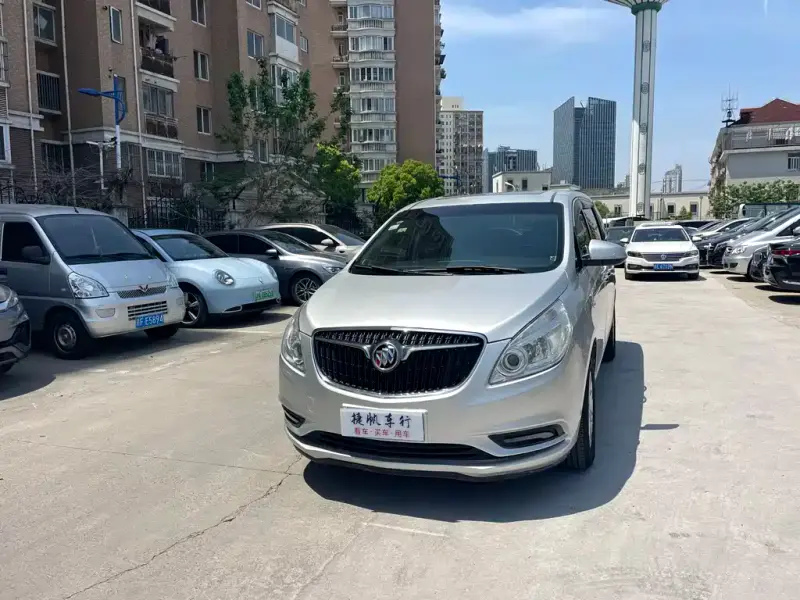 Buick GL8
