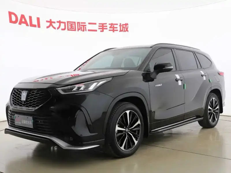 Toyota Crown Kluger